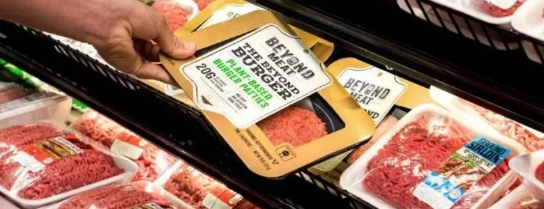 Carne "de mentira" estreia em Wall Street com valorização e quer enfrentar frango e carne bovina